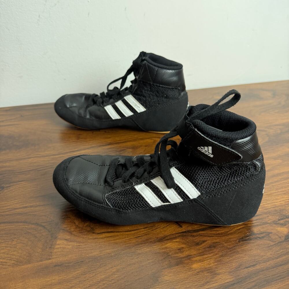 Adidas‎ HVC 2 Wrestling Shoe Boys Size 3 Black White Stripes Boxing YYJ